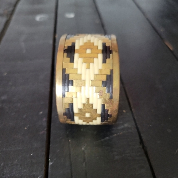 Vintage Gold Tone Bangle Bracelet Black Ivory Weave Thick Jewelry Boho Western - Picture 4 of 7